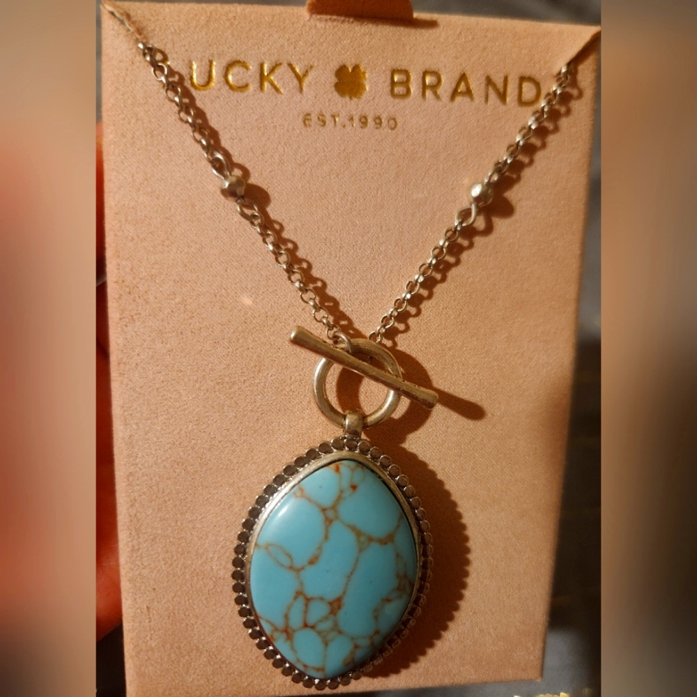 Lucky Brand reversible necklace